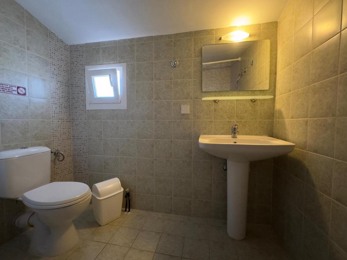 Anna Rooms Nea Vrasna Exterior foto