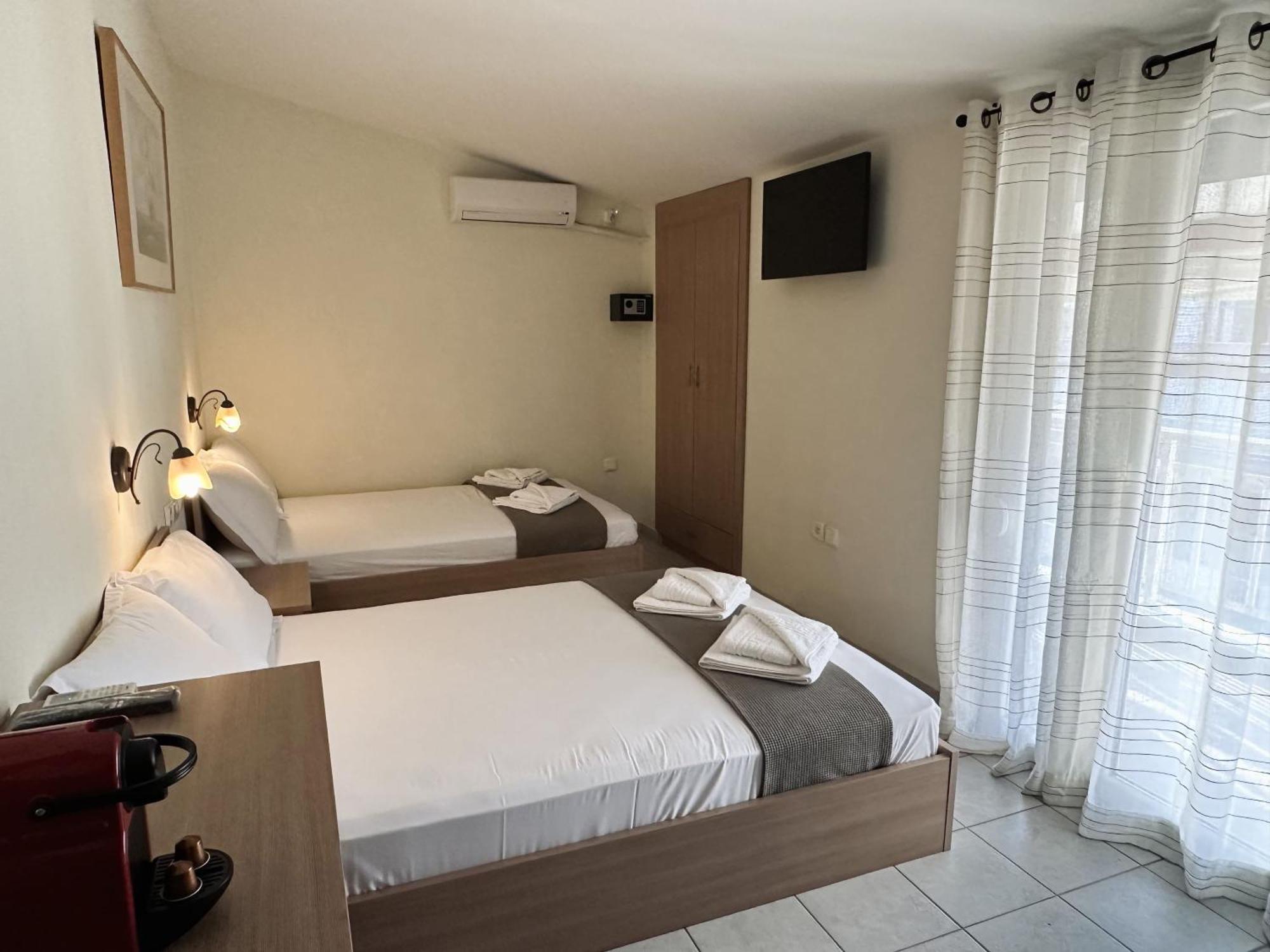 Anna Rooms Nea Vrasna Exterior foto
